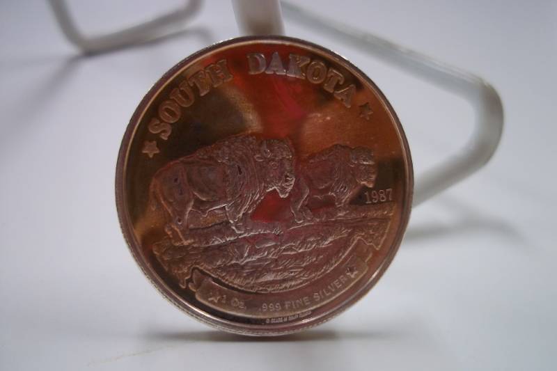 1 oz. .999 Fine Silver South Dakota