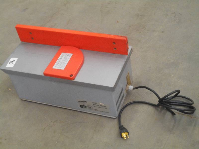 lot 40 image: WolfCraft 6100 Power Planer ...