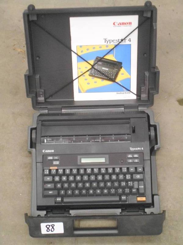 lot 88 image: Canon TypeStar-4 Portable Electroni...