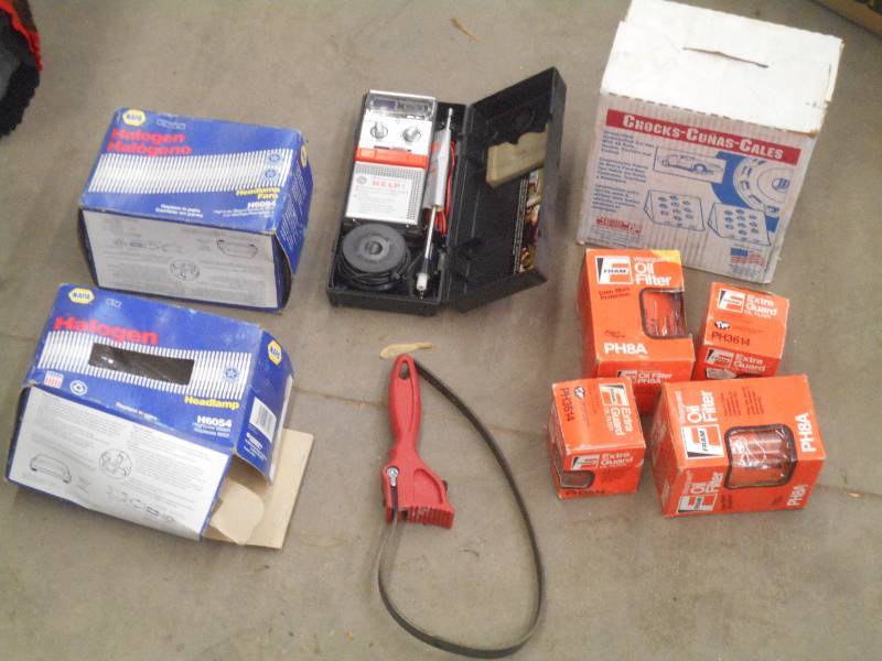 lot 98 image: Box Of Assorted Filters, Light Bul...