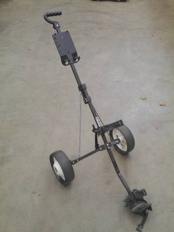 lot 113 image: Knight Folding Golf Bag Caddy ...