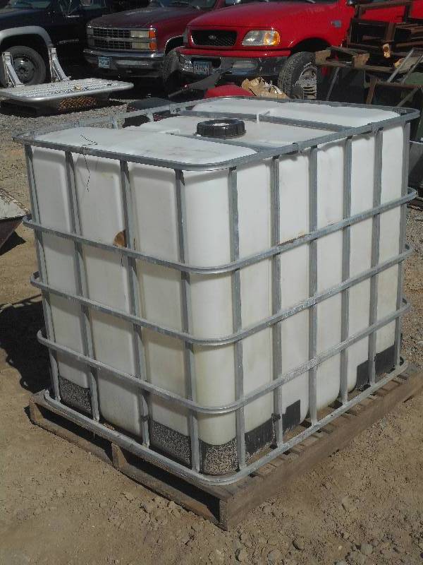 lot 9 image: Commercial 275-Gallon Liquid Holdin...
