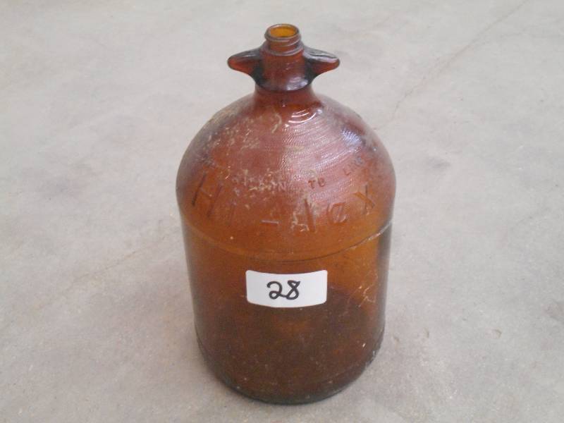 lot 28 image: Vintage Hi-Lex Glass Bleach Bottle ...