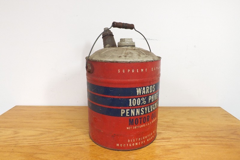 lot 21 image: Vintage WARDS 5 Gallon Motor Oil Can