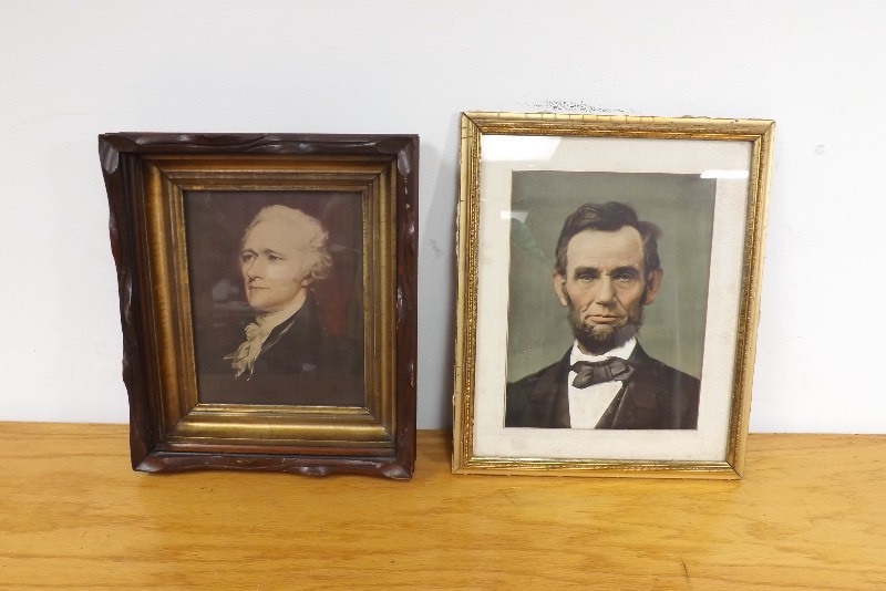 lot 33 image: 2 Antique Framed Pictures of Abraham Lincoln and George Washington