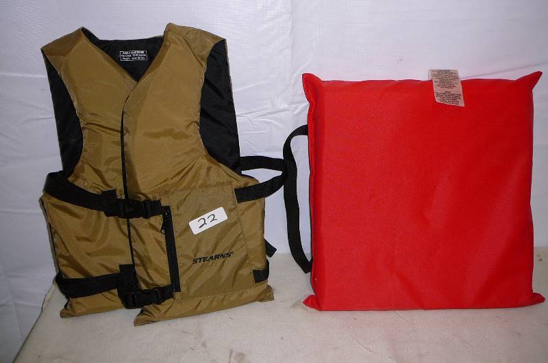 LIFE JACKET  WATER CUSHION