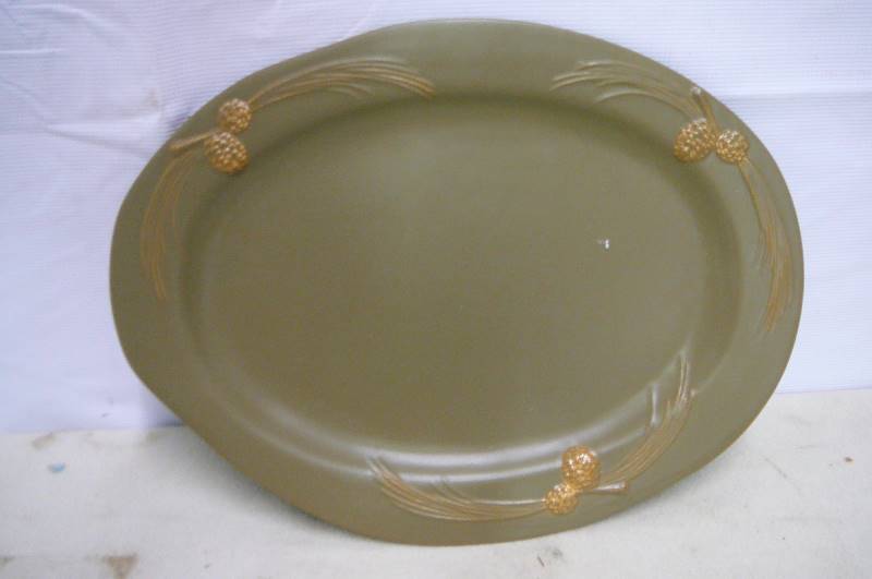 LARGE PLATTER