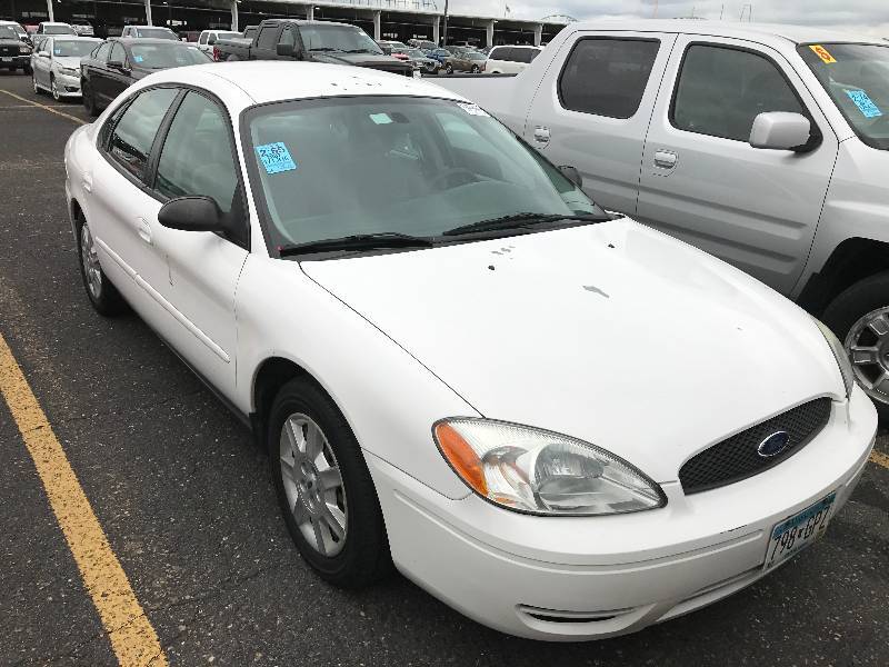 2007 Ford Taurus SE