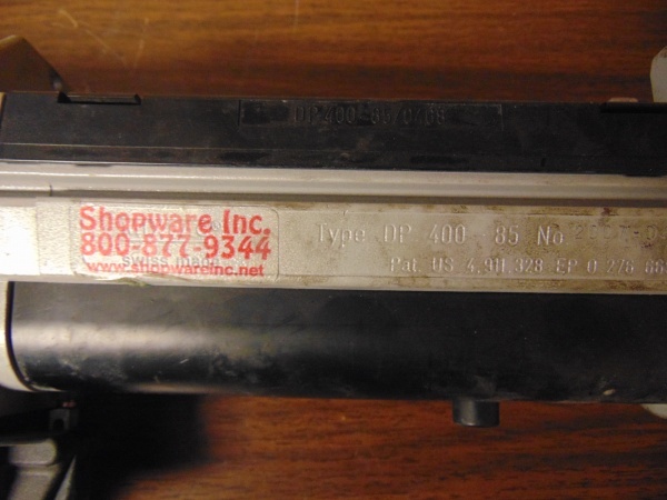 Pneumatic Dual Calking Gun