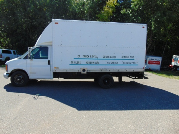 1999 Chevrolet Box Truck