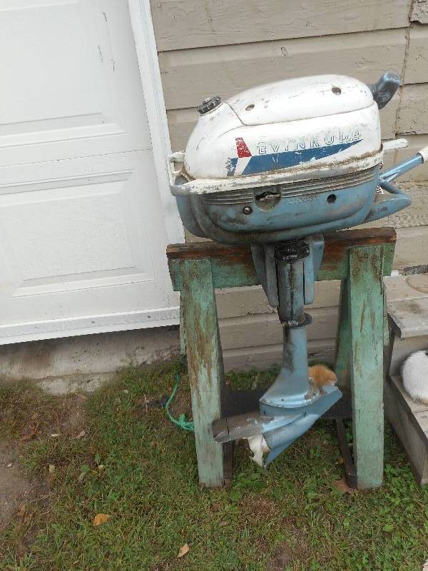 VINTAGE EVIN RUDE LIGHTWIN BOAT MOTOR