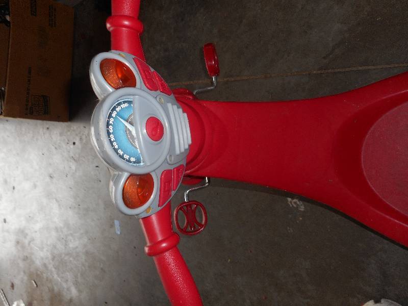 CHILDS RADIO FLYER