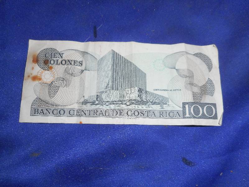 COSTA RICA 100 DOLLER BILL