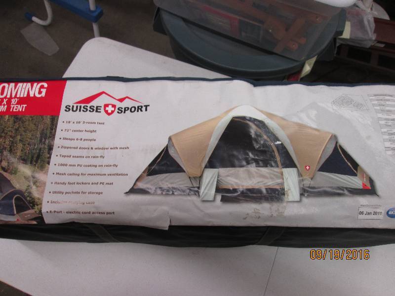 lot 43 image: 18 footx10 foot 3 room tent sleeps ...