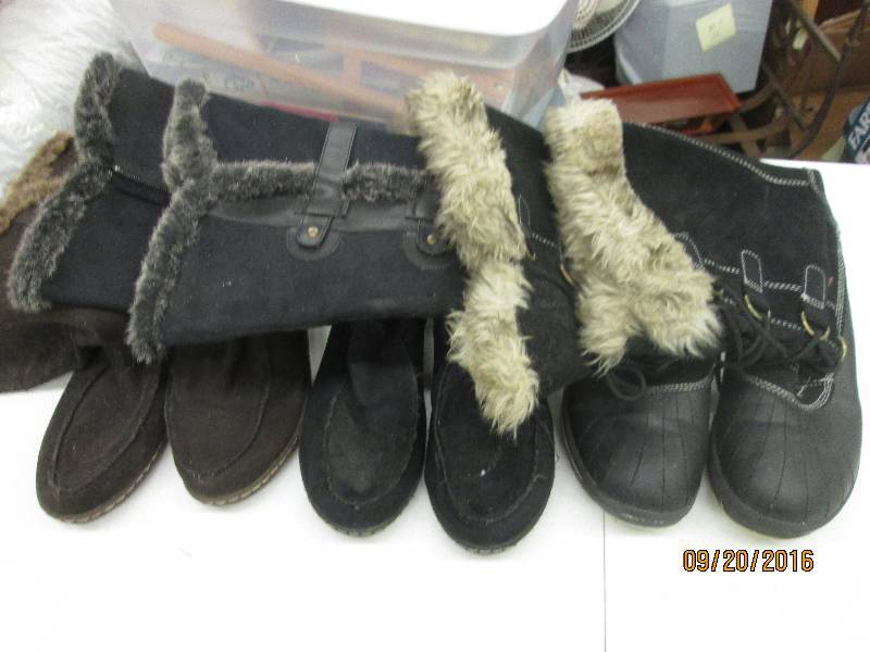 lot 95 image: 3 pairs of womes boot all size 11 ...