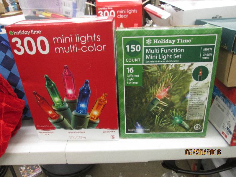 lot 108 image: christmas stuff 29 gallon tote full...