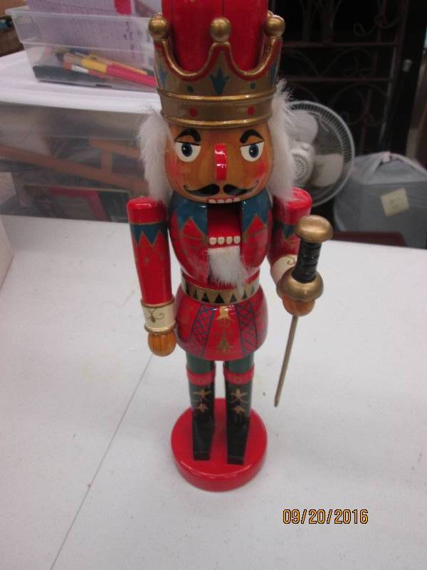 lot 119 image: nutcracker...