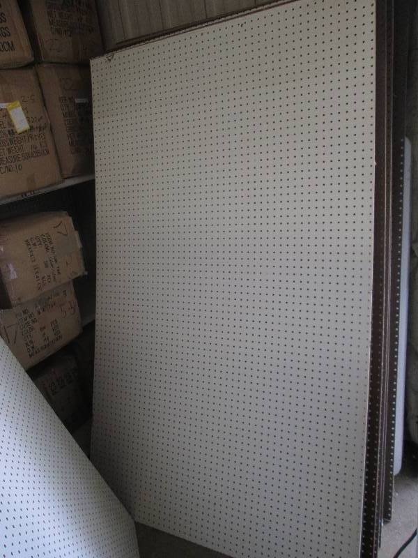 lot 250 image: 3 pcs 47 widex 76 tall peg board...