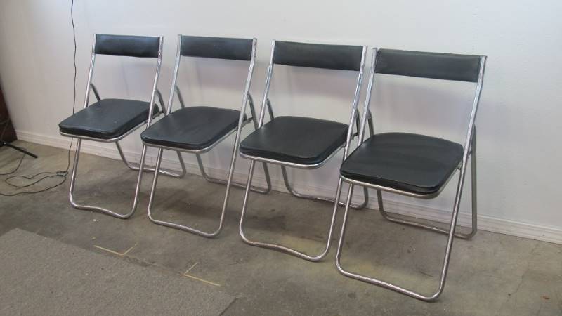lot 15 image: 4 Mid Century ChromeBlack Nevco Folding Chairs