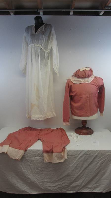 lot 38 image: Original 19th Century US Centennial Outfit