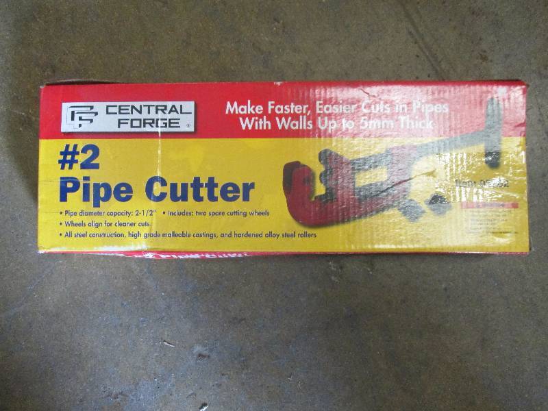 lot 29 image: #2 pipe cutter new never used pipe ...