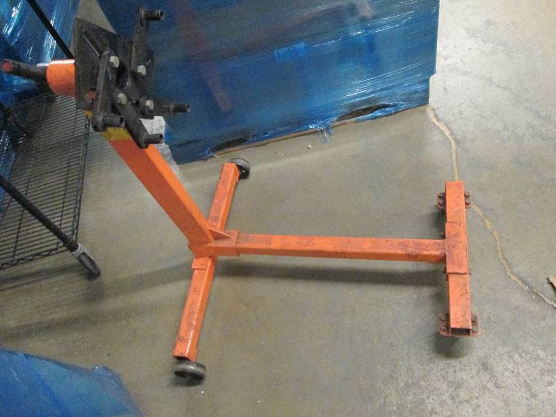 lot 90 image: central hydralics engine stand 1000...