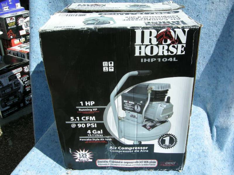 lot 31 image: Iron Horse Pancake Air Compressor