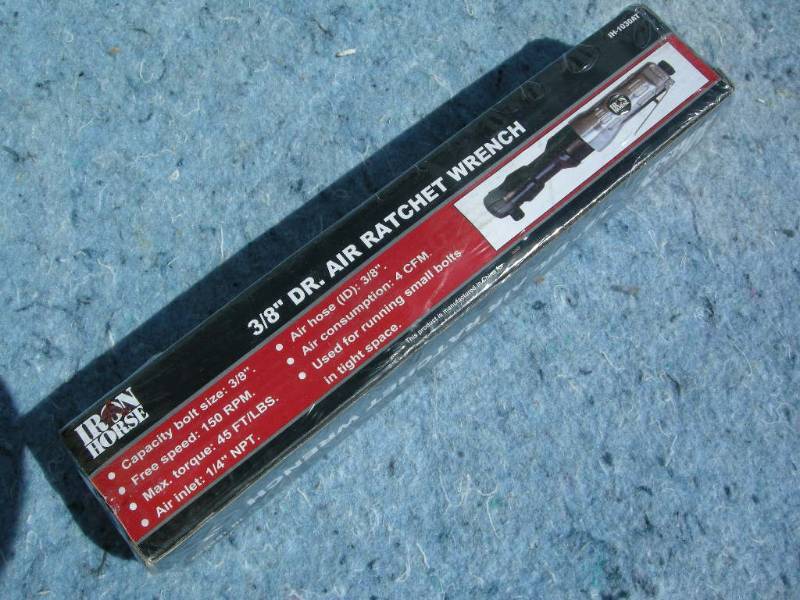 lot 34 image: Iron Horse 38 Air Ratchet Wrench