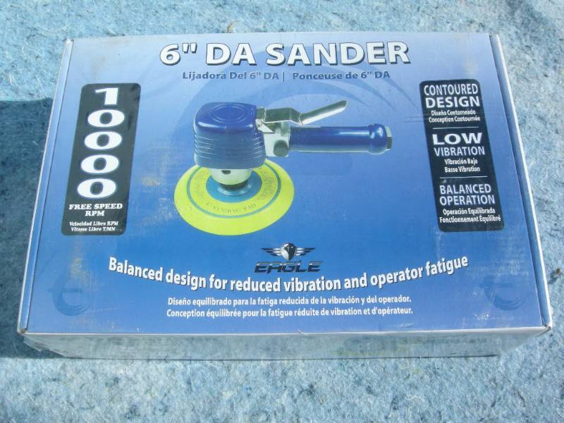 lot 17 image: Eagle 6 DA Sander