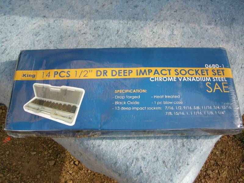 lot 102 image: King 12 Drive Deep Impact Socket Set