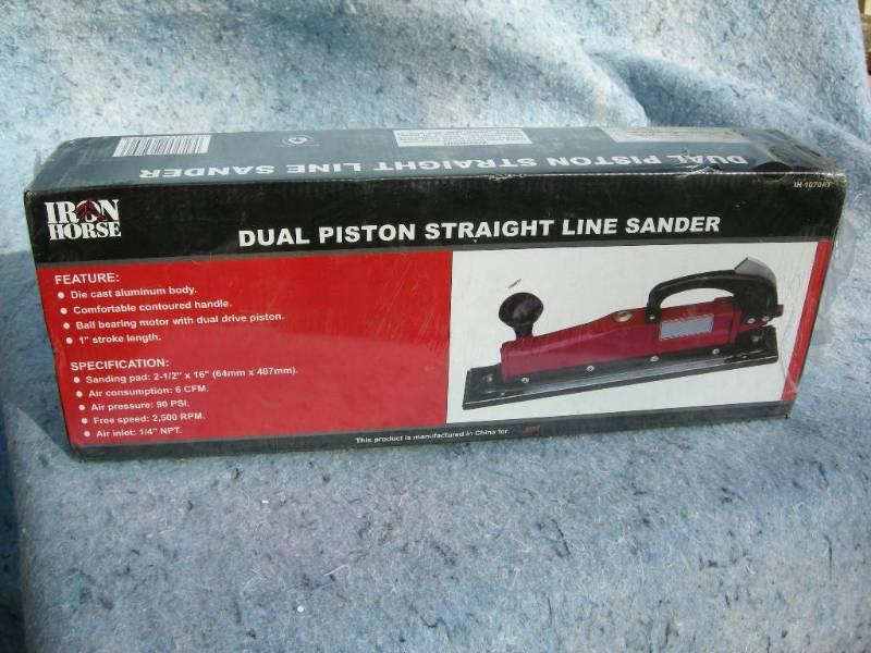 lot 143 image: Iron Horse Dual Piston Straight Line Sander
