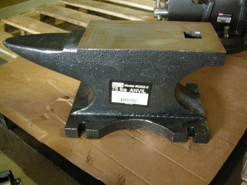 lot 161 image: King 75lb Anvil