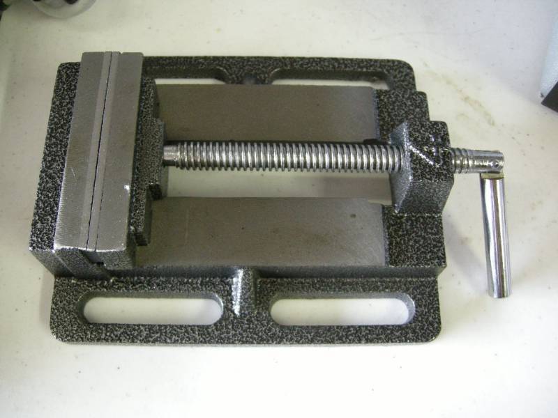 lot 165 image: King 4 Drilling Vise