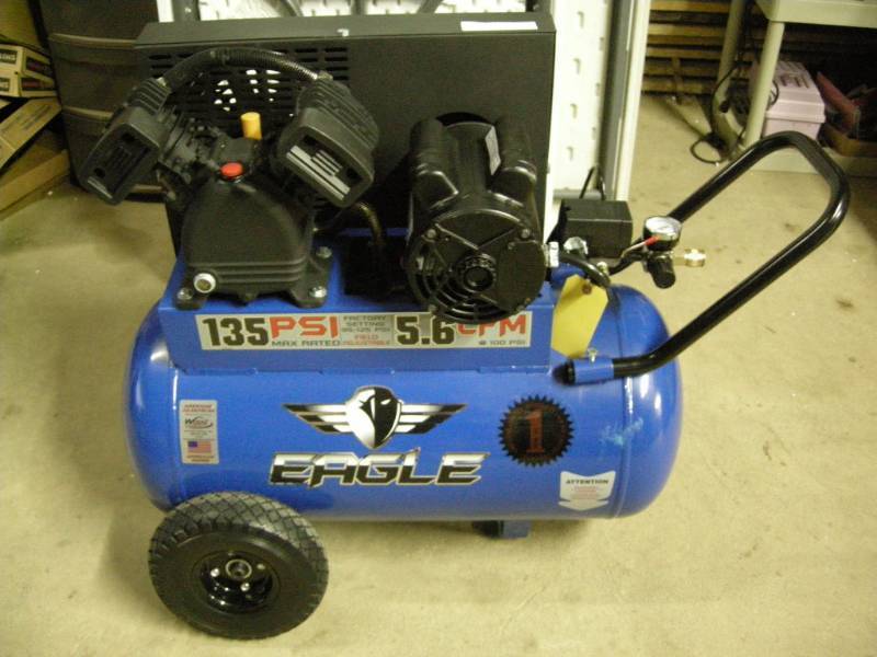 lot 122 image: Eagle Horizontal Air Compressor
