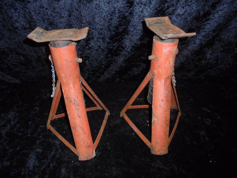 Pair Jack Stands