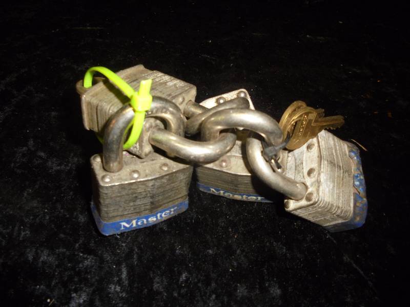 Set of 5 Master Locks, Keyed Alike, Extra Keys