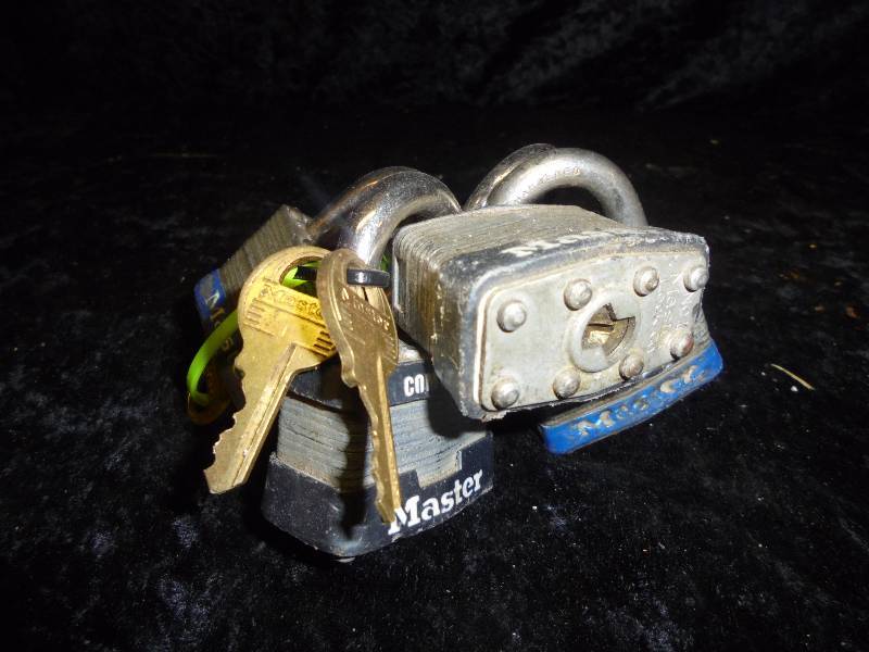 Set of 5 Master Locks, Keyed Alike, Extra Keys
