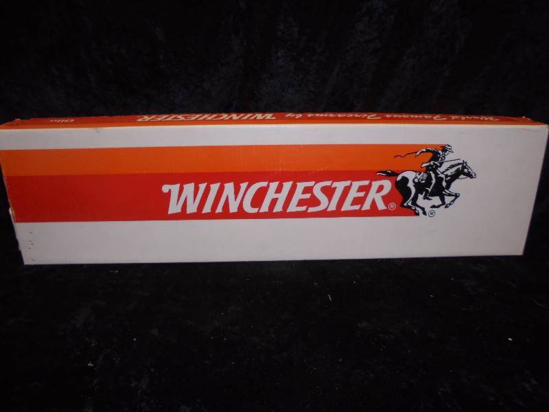 Winchester Rifle Box, no content