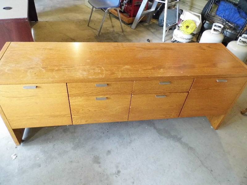 Credenza