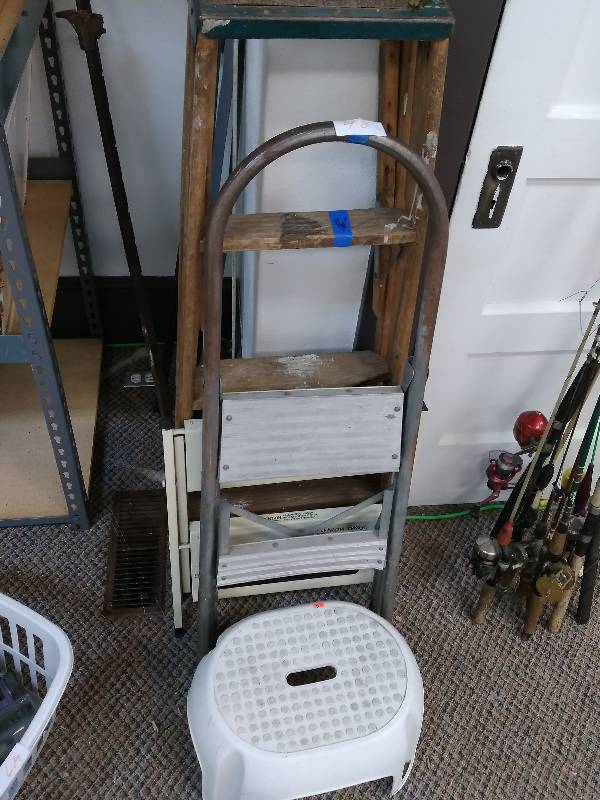 Step Stool Lot