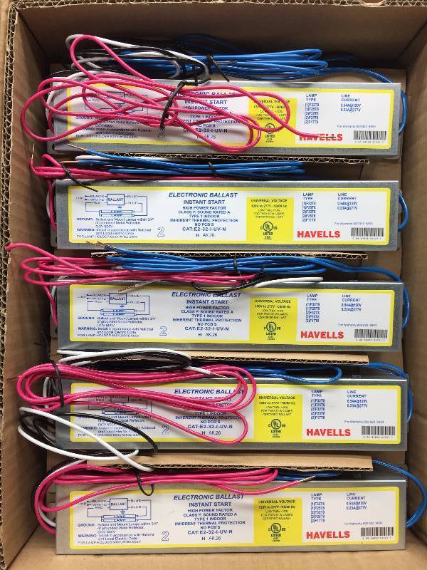 E-232-I-UV-N T8 (F32) 1 CASE OF 10 ELECTRONIC BALLAST