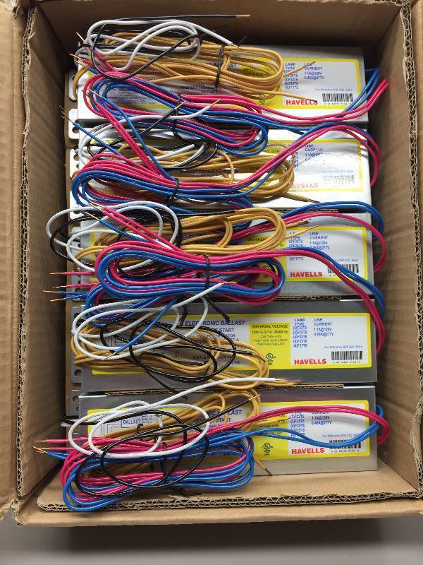 E-432-I-UV-H T8 (F32) 1 CASE OF 10 ELECTRONIC BALLAST
