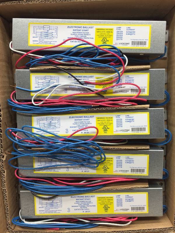 E-332-I-UV-L T8 (F32) 1 CASE OF 10 ELECTRONIC BALLAST