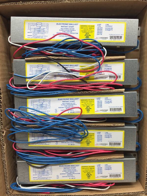 E-332-I-UV-L T8 (F32) 1 CASE OF 10 ELECTRONIC BALLAST