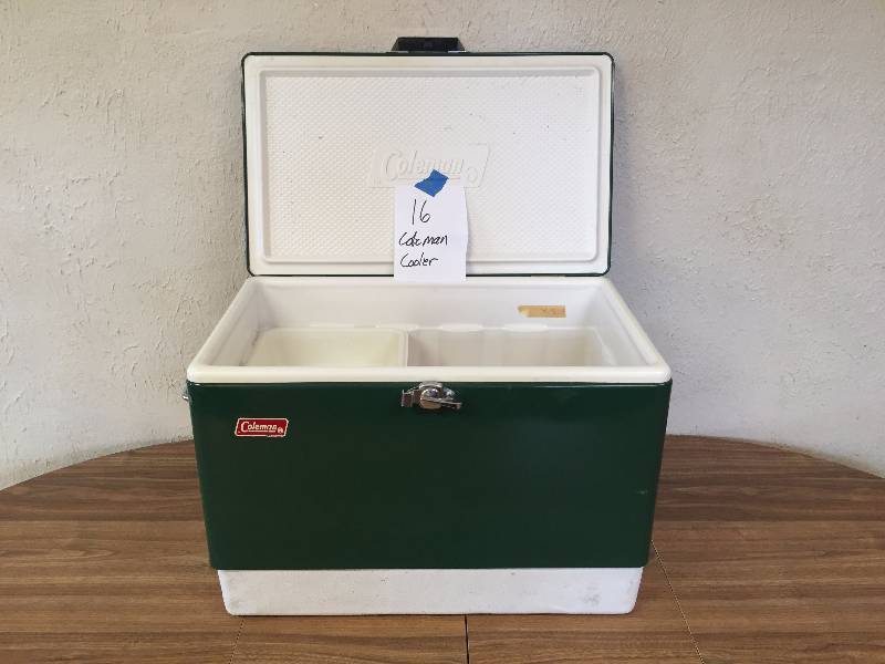 VINTAGE COLEMAN COOLER