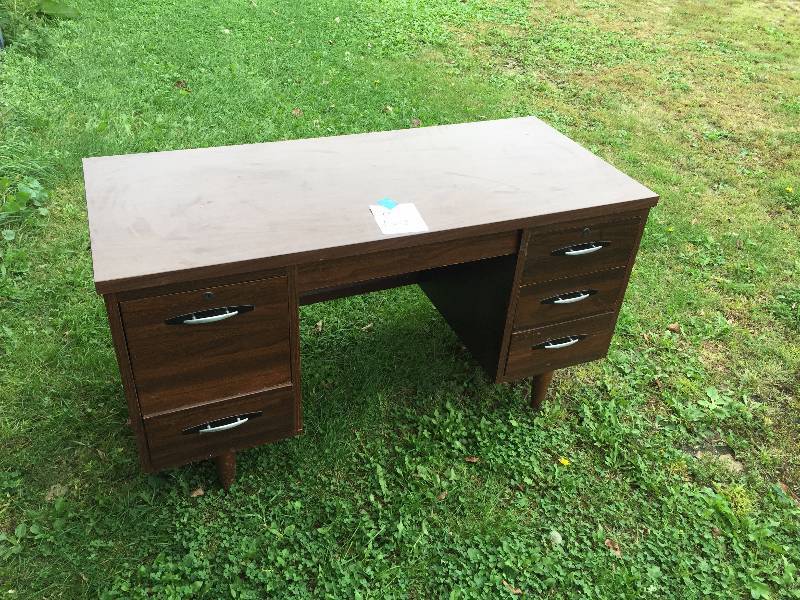 DESK