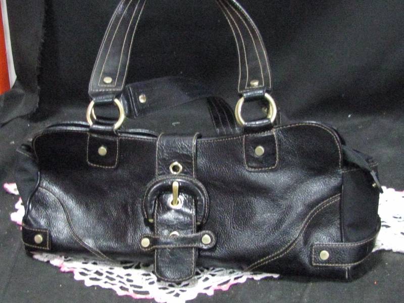 Wilson Black Leather Handbag