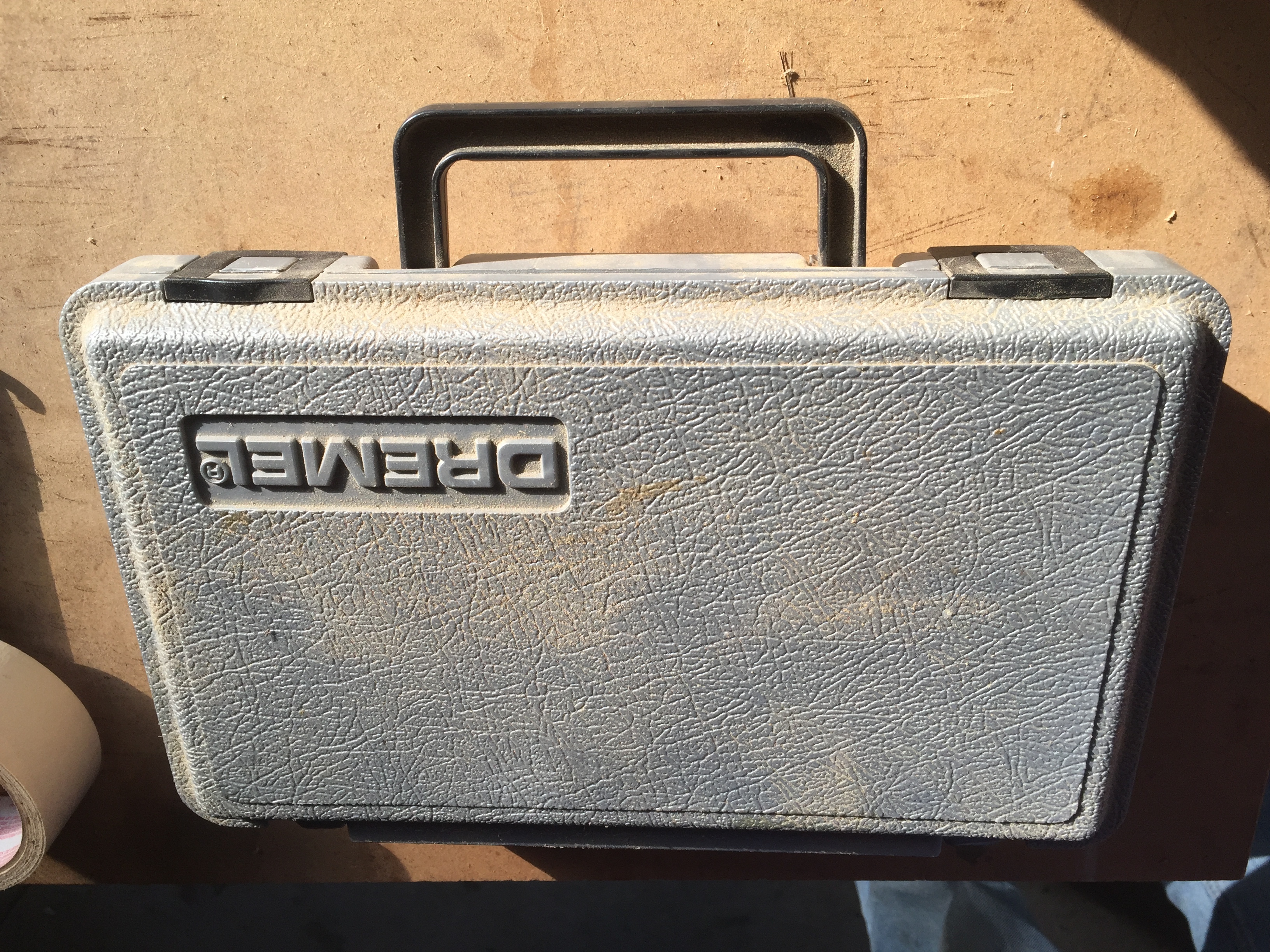 lot 6 image: Dremel