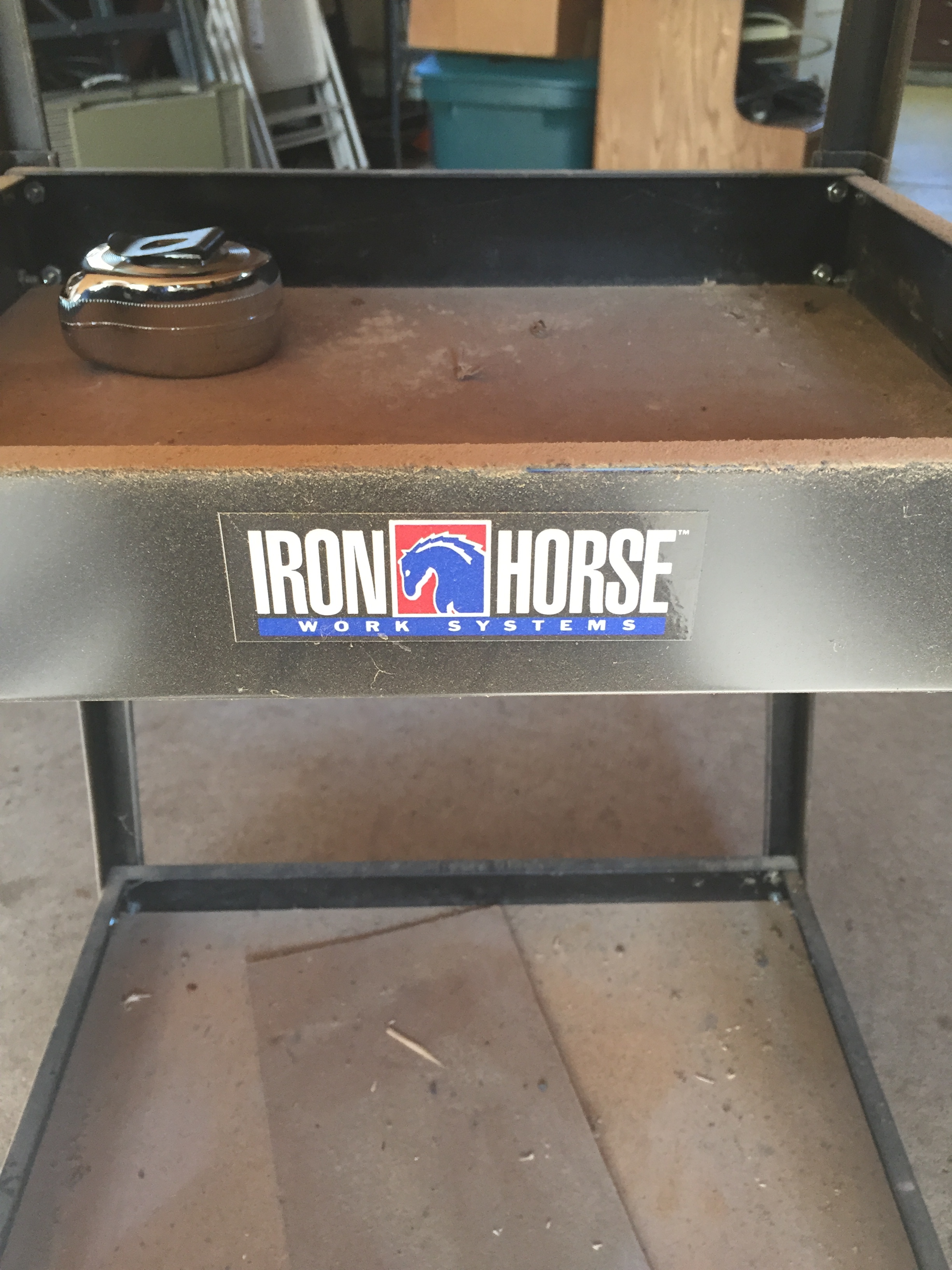 lot 48 image: Iron Horse work Bench