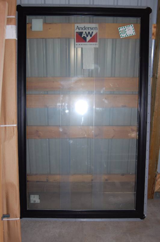 lot 28 image: Large Andersen Window